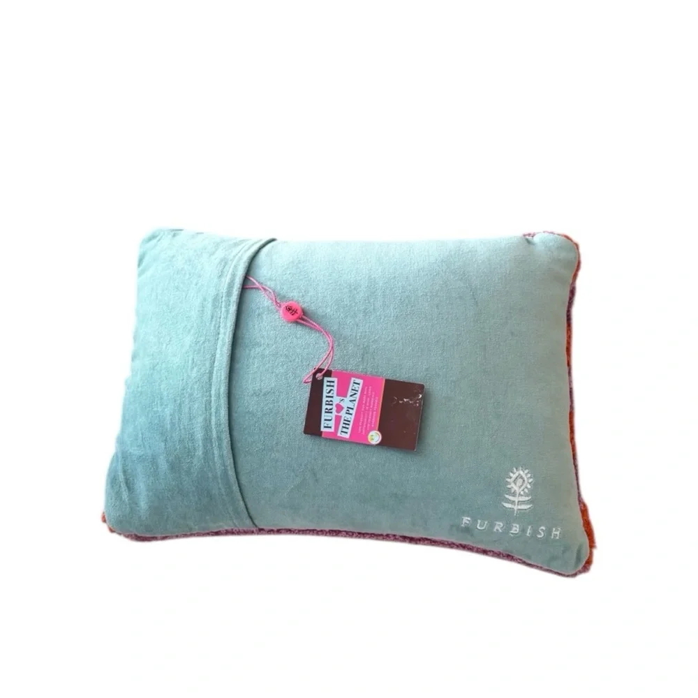 NWT FURBISH “IDC” Small Embroidered Decorative Throw Pillow‎ 9x12